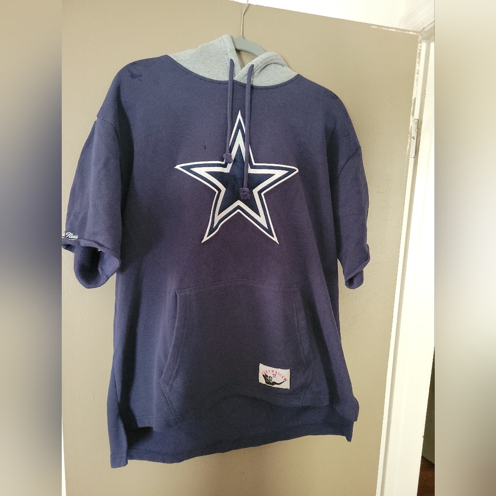 MENS DALLAS COWBOYS POSTGAME SHORT SLEEVE HOODIE MITCHELL& NESS🏈🏈🏈